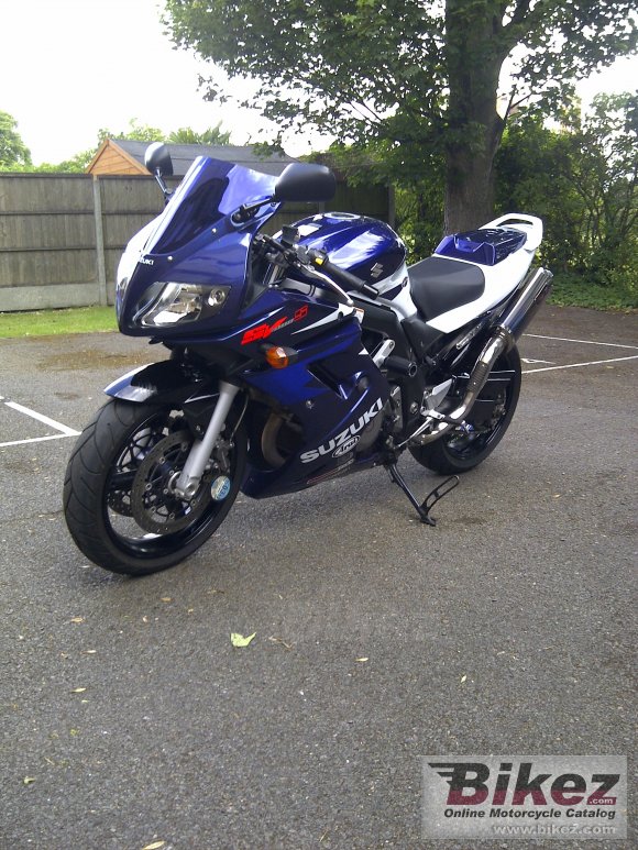 2005 Suzuki SV 1000 S photo